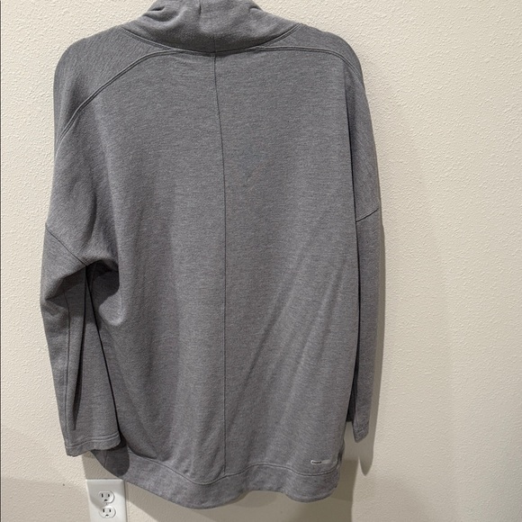 OGIO Light Gray Women's Sweater/Cardigan - Picture 5 of 8